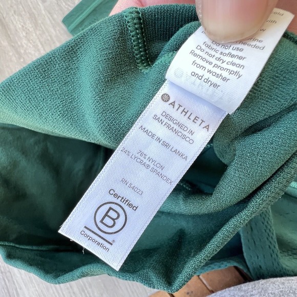 Athleta Dragonfly Green Pavana 7/8 Tight Yoga Fitness Pant #405734 XS/XXS - Picture 7 of 8